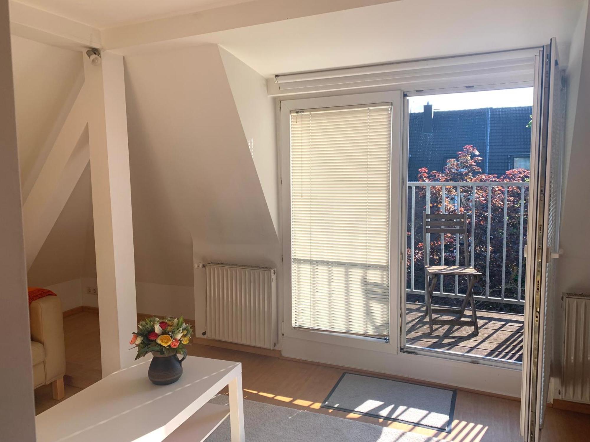 Ruhige Wohnung An Der Uni Düsseldorf Oda fotoğraf